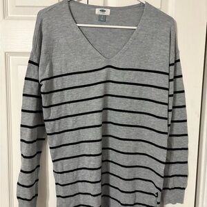 Old Navy Gray and Black V-Neck Sweater